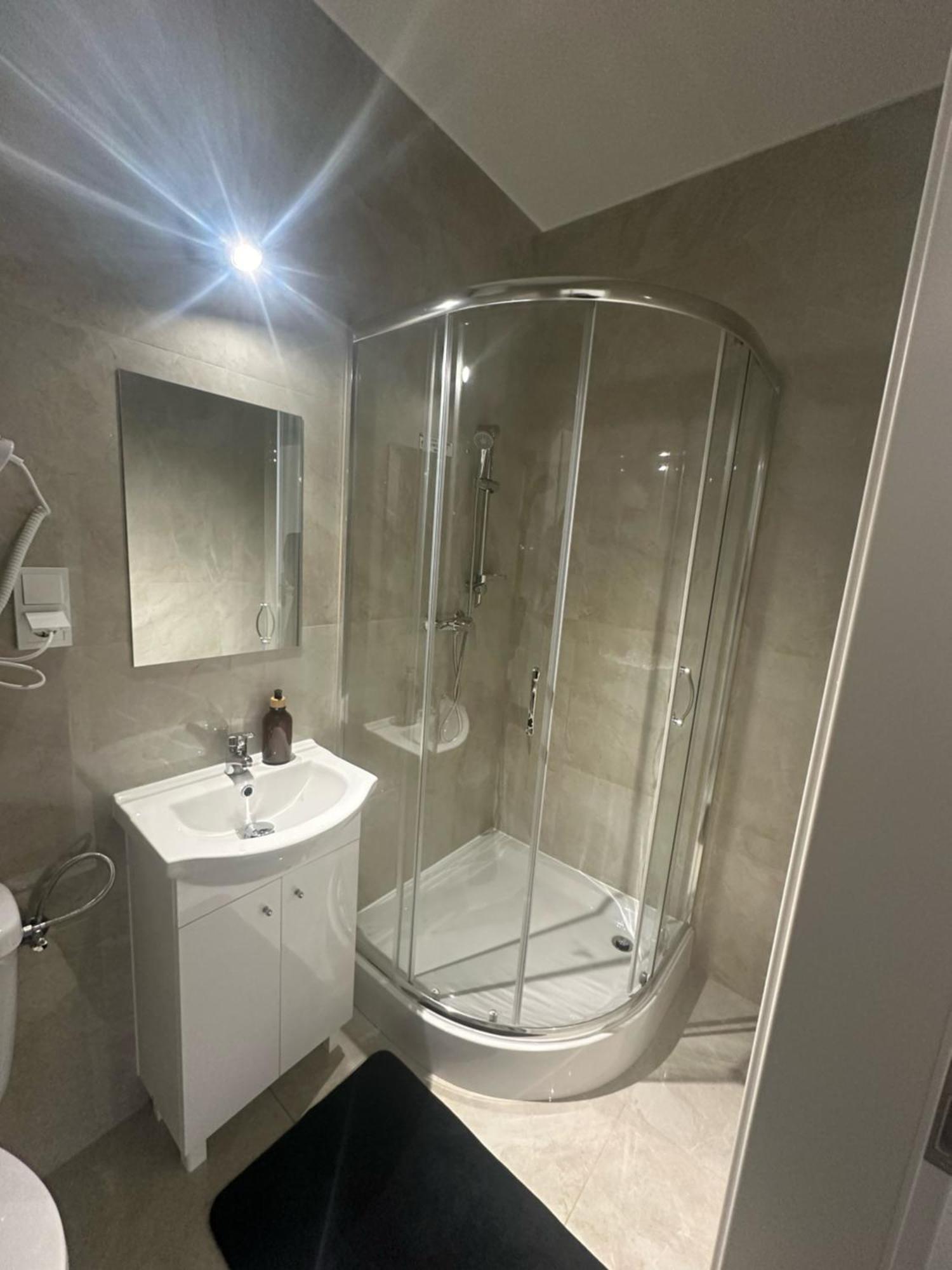Datri Petite Suite 9 Wenen Buitenkant foto